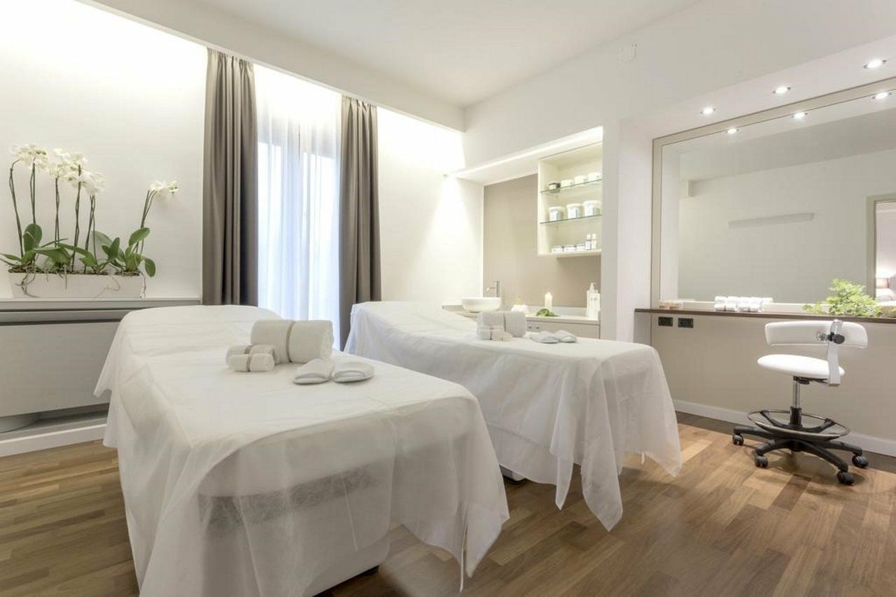 Tenuta Esdra Agrispa Pontecorvo Exteriör bild